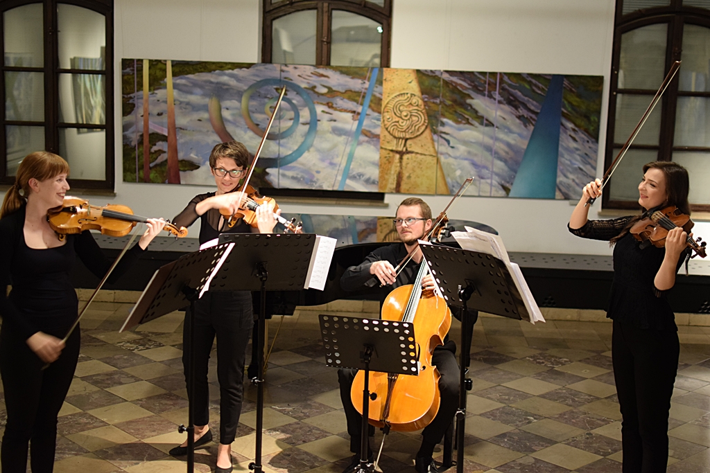 Koncert - Muzyka u podnóża Beskidów